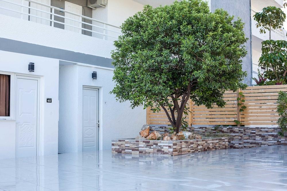 Essential Summer (Adults Only) Faliraki Exterior foto
